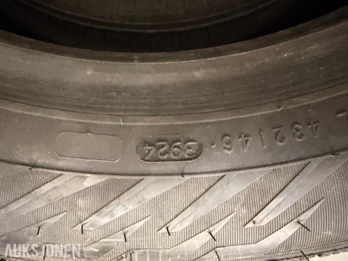 2x Nokain Hakkapelita 205/55-16 Piggfritt