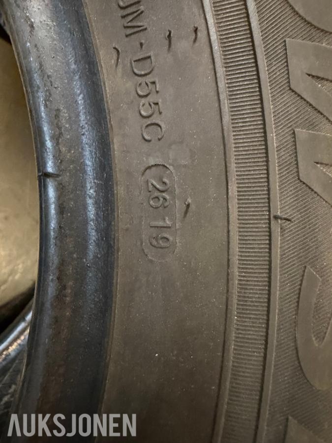  2 x Landsail 205/65-16" C- piggfri vinterdekk/Varebil 