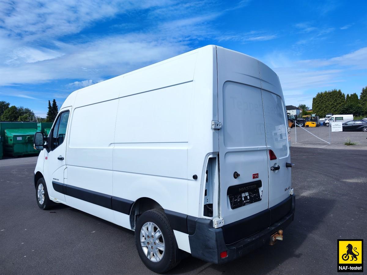 2015 Renault Master 2,3 dCi 165 HK L2 HENGERFESTE 3-SETER