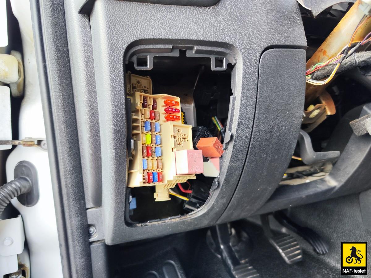 2015 Renault Master 2,3 dCi 165 HK L2 HENGERFESTE 3-SETER