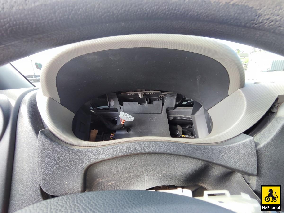 2015 Renault Master 2,3 dCi 165 HK L2 HENGERFESTE 3-SETER