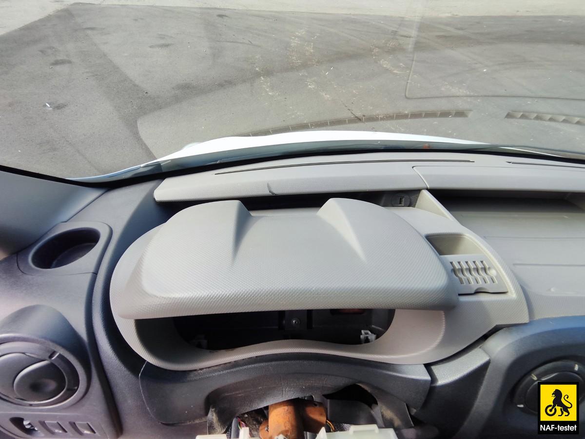 2015 Renault Master 2,3 dCi 165 HK L2 HENGERFESTE 3-SETER