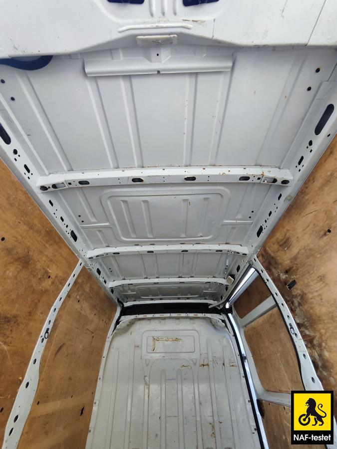 2015 Renault Master 2,3 dCi 165 HK L2 HENGERFESTE 3-SETER