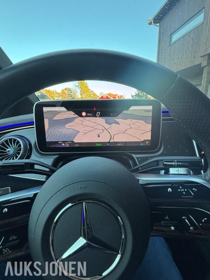 2025 Mercedes-Benz EQE 350 4MATIC 1700kg hengervekt. AMG line, Burmester, Bakhjulsstyring