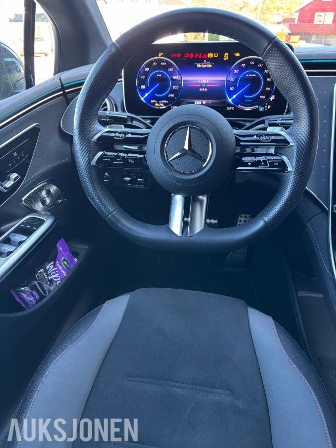 2025 Mercedes-Benz EQE 350 4MATIC 1700kg hengervekt. AMG line, Burmester, Bakhjulsstyring