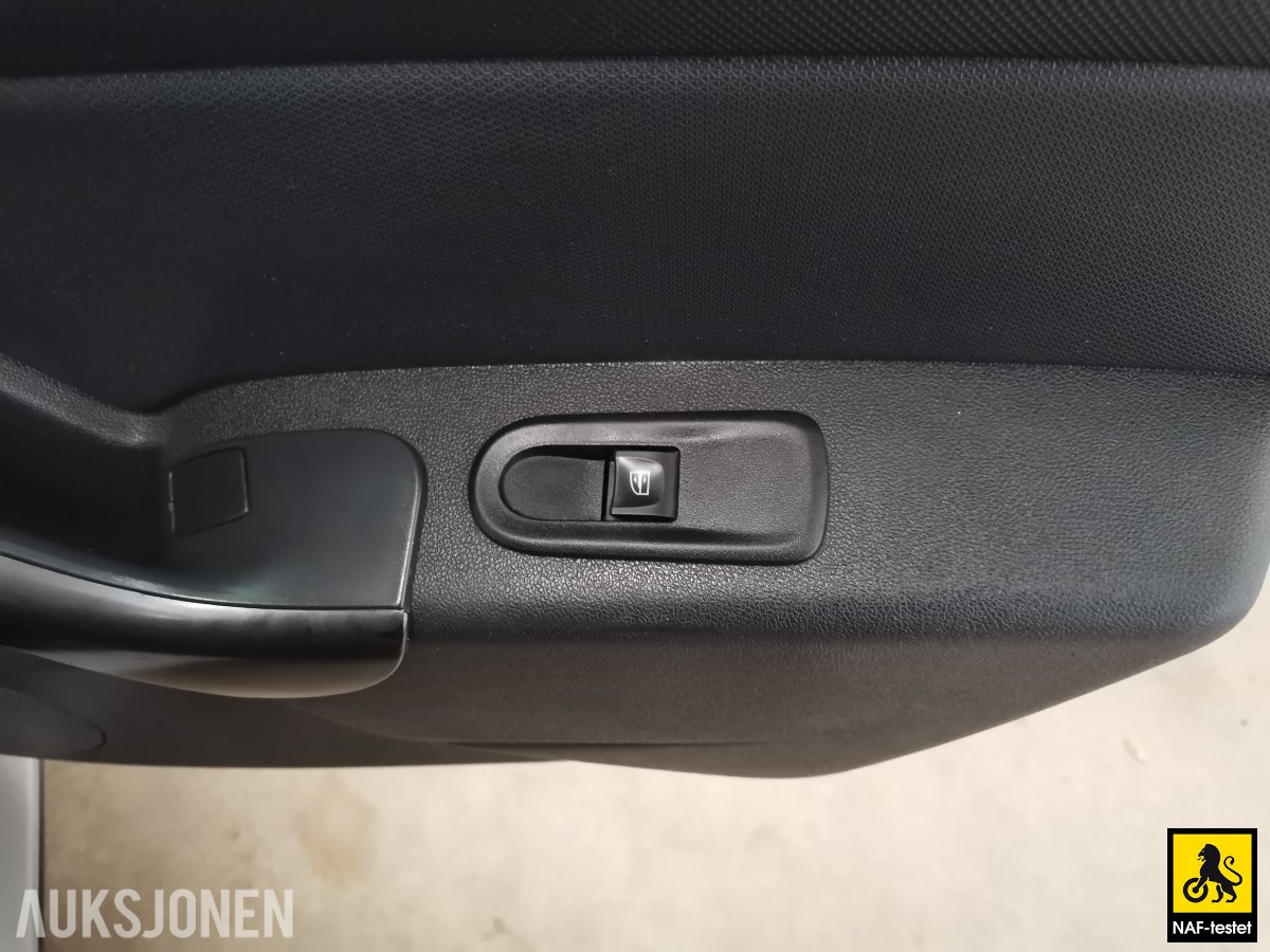2016 Dacia DUSTER 1.5 D 109HK 4WD HENGERFESTE CRUISE PARKERINGSSENSORER