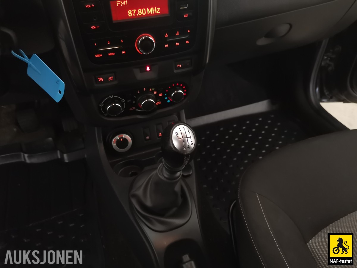 2016 Dacia DUSTER 1.5 D 109HK 4WD HENGERFESTE CRUISE PARKERINGSSENSORER