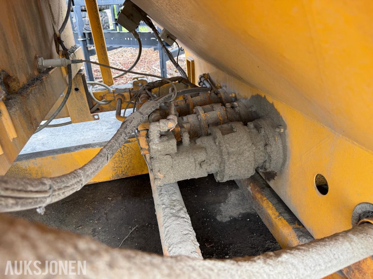 2014 Falköping LTFV KOMBI - sand, salt og væskespreder