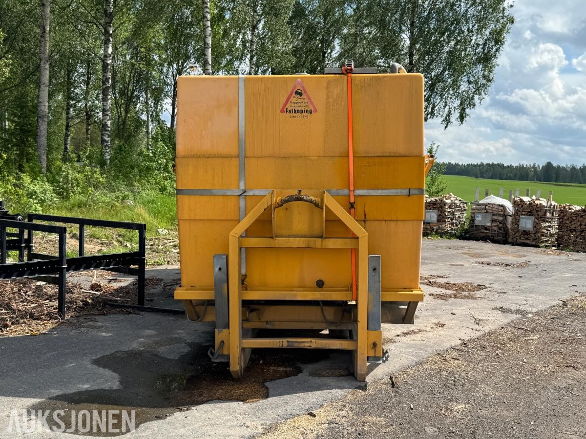 2014 Falköping LTFV KOMBI - sand, salt og væskespreder