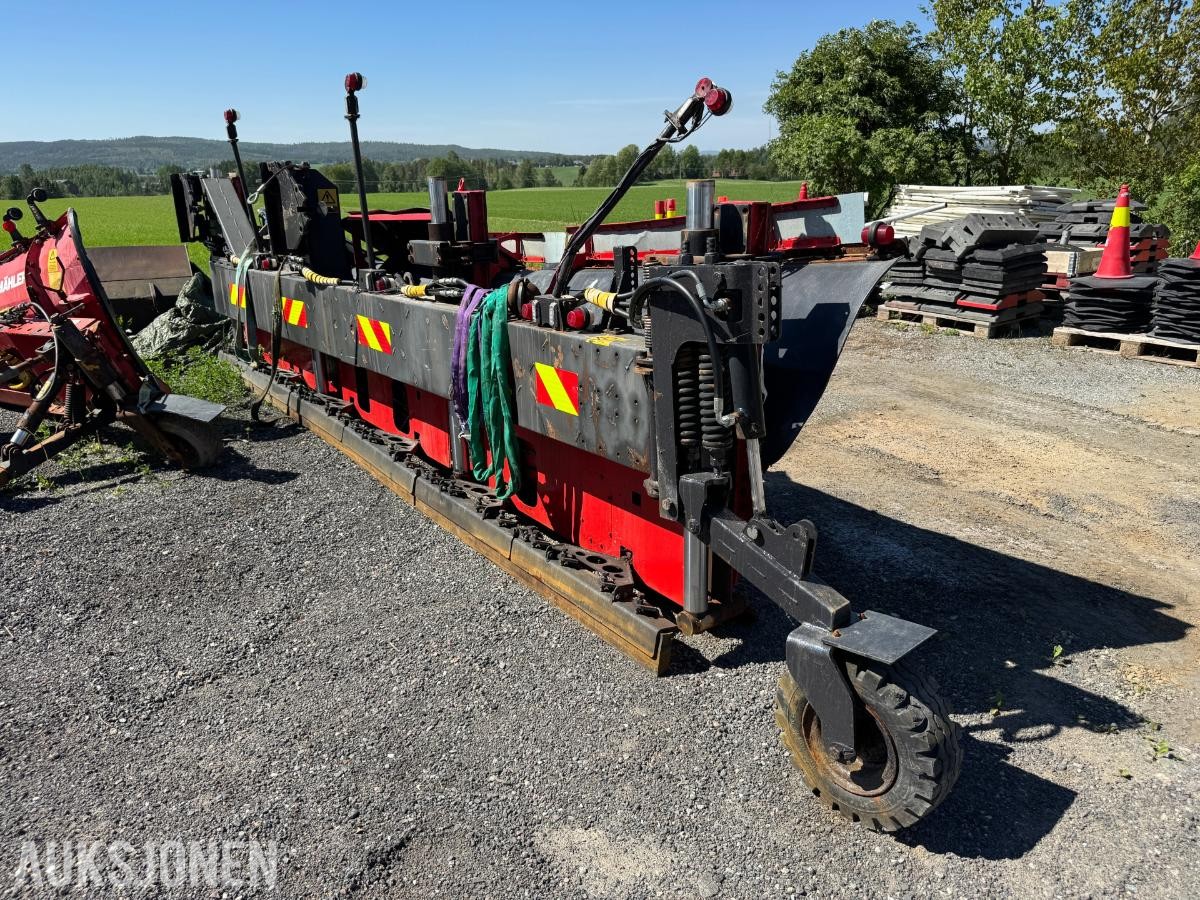 2016 Mählers SP-18 Caway til krokramme / saltspreder