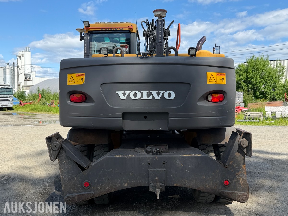 2008 Volvo EW160C med tiltrotator og skuffe