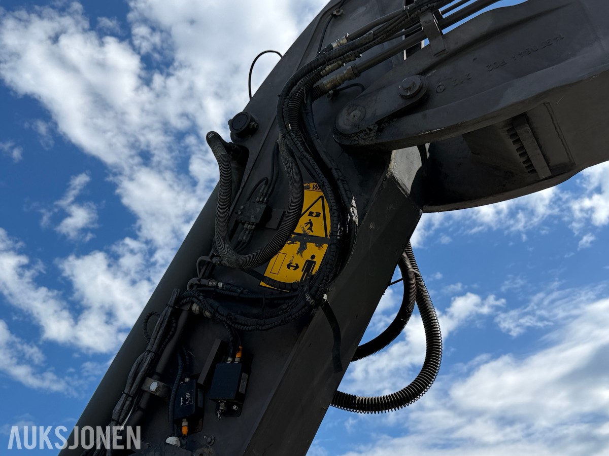 2008 Volvo EW160C med tiltrotator og skuffe