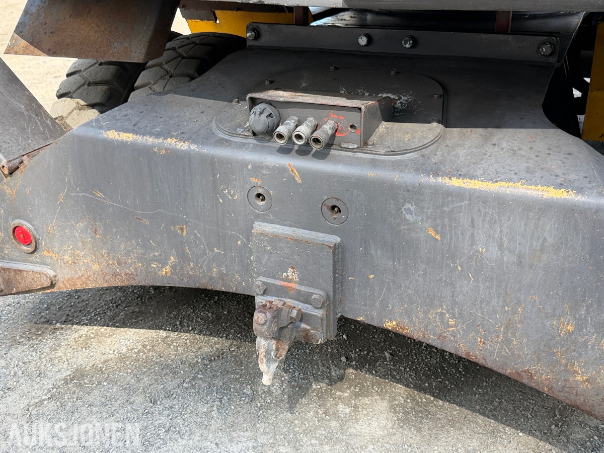 2008 Volvo EW160C med tiltrotator og skuffe