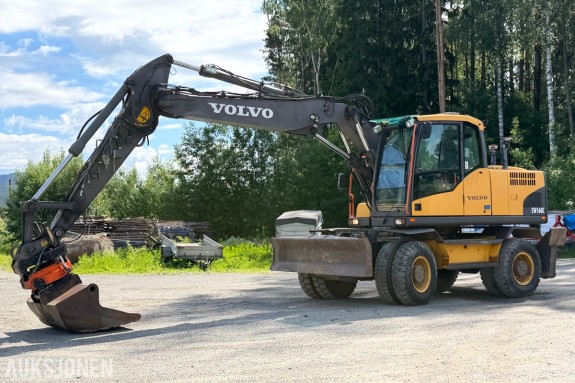 2008 Volvo EW160C med tiltrotator og skuffe