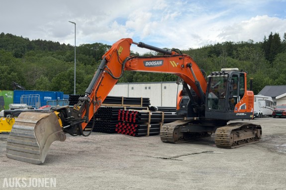 2018 Doosan DX235LCR-5 Beltegraver - Sentralsmøring - Rotortilt - Pusseskuffe