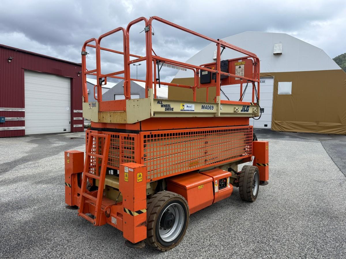 2007 JLG M4069 Sakslift 4x4 – Batteri/Hybrid