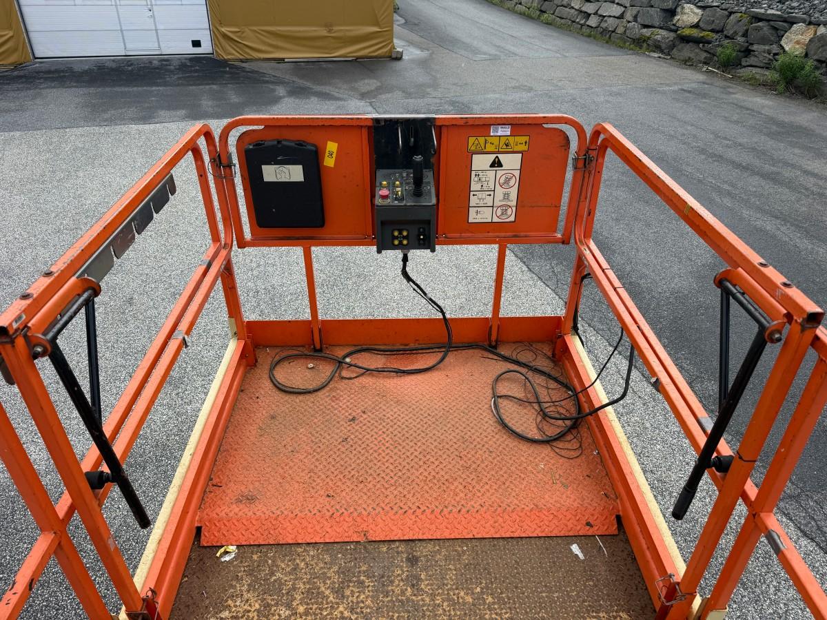 2007 JLG M4069 Sakslift 4x4 – Batteri/Hybrid