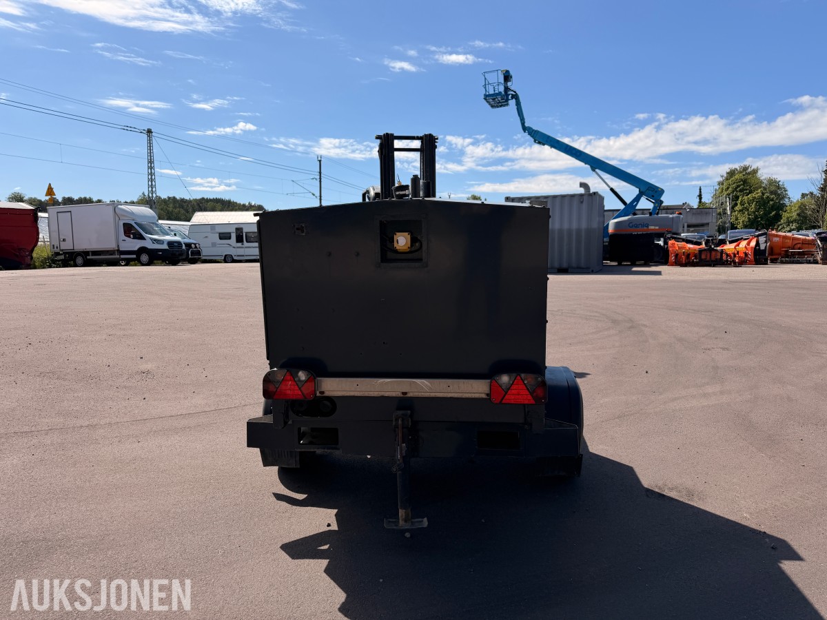 2011 Wacker Neuson HSH350 hydronisk overflatevarmer / teletiner på tilhenger