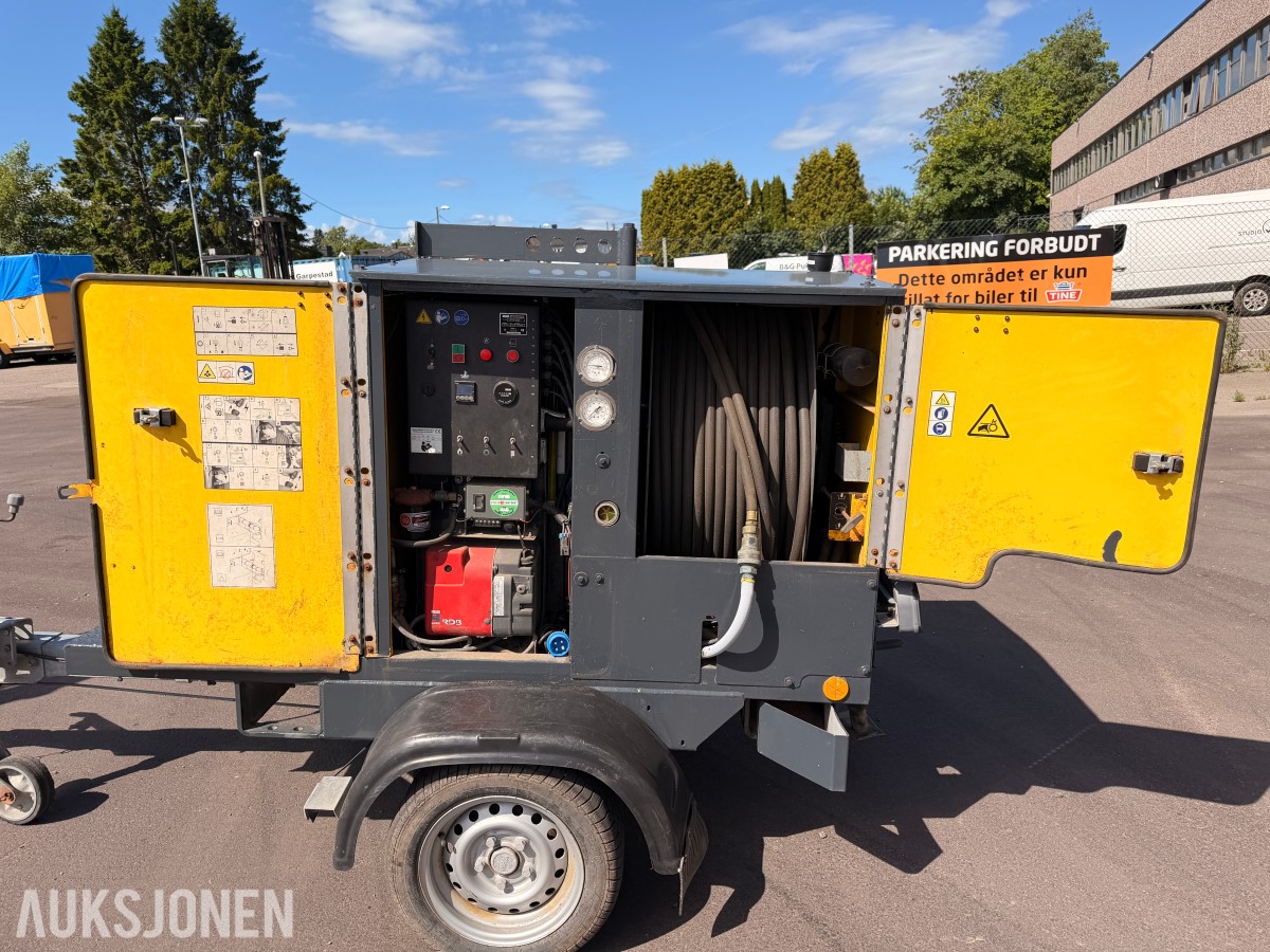 2011 Wacker Neuson HSH350 hydronisk overflatevarmer / teletiner på tilhenger