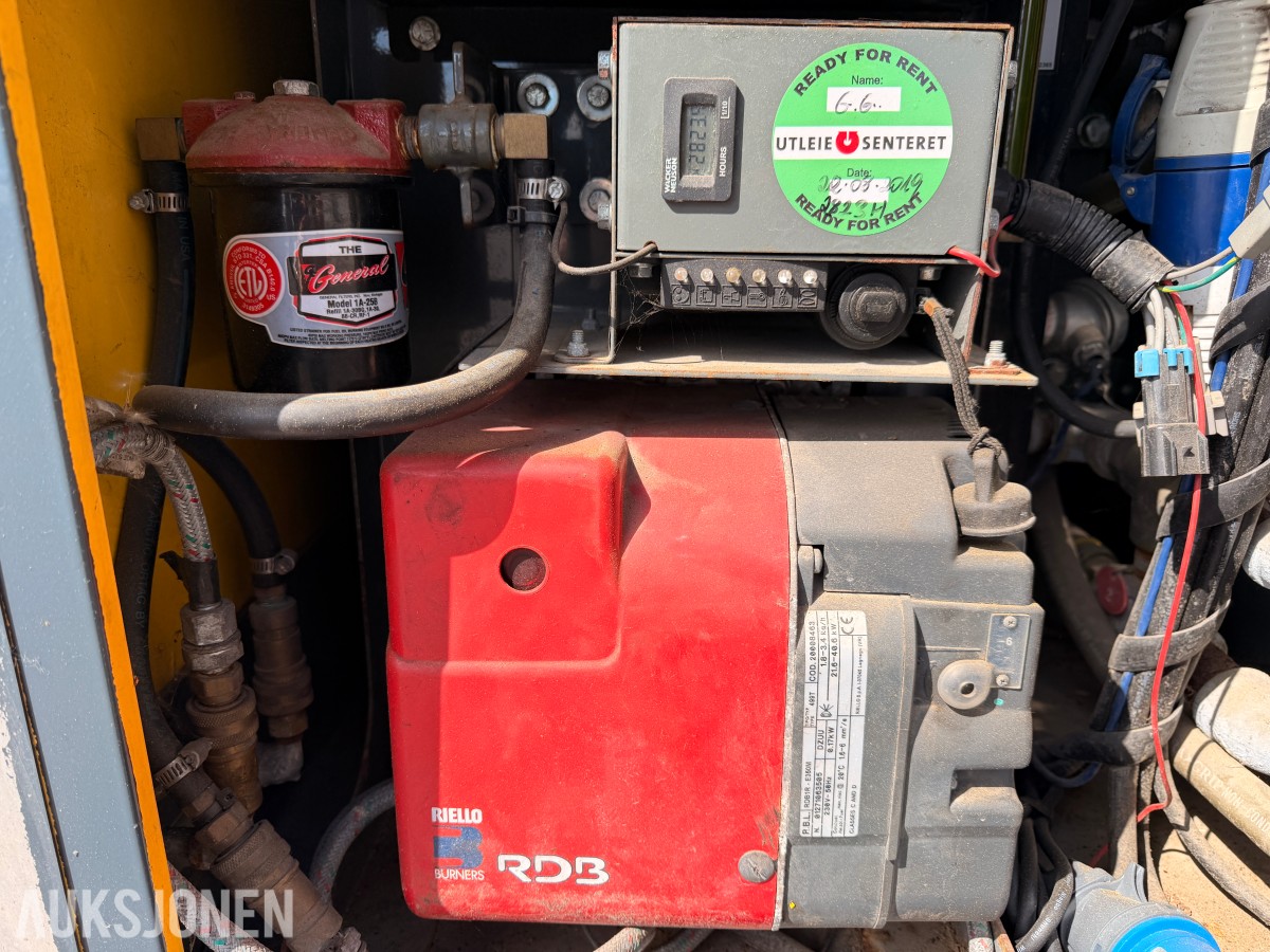 2011 Wacker Neuson HSH350 hydronisk overflatevarmer / teletiner på tilhenger