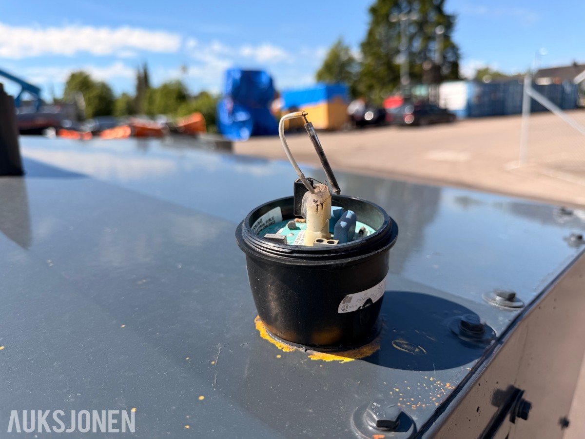 2011 Wacker Neuson HSH350 hydronisk overflatevarmer / teletiner på tilhenger