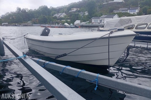2005 Seabird Ryds med 2013 mod 20 hk mercury