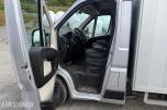 2018 Peugeot Boxer Planbil med Fassi-kran og verktøyskap