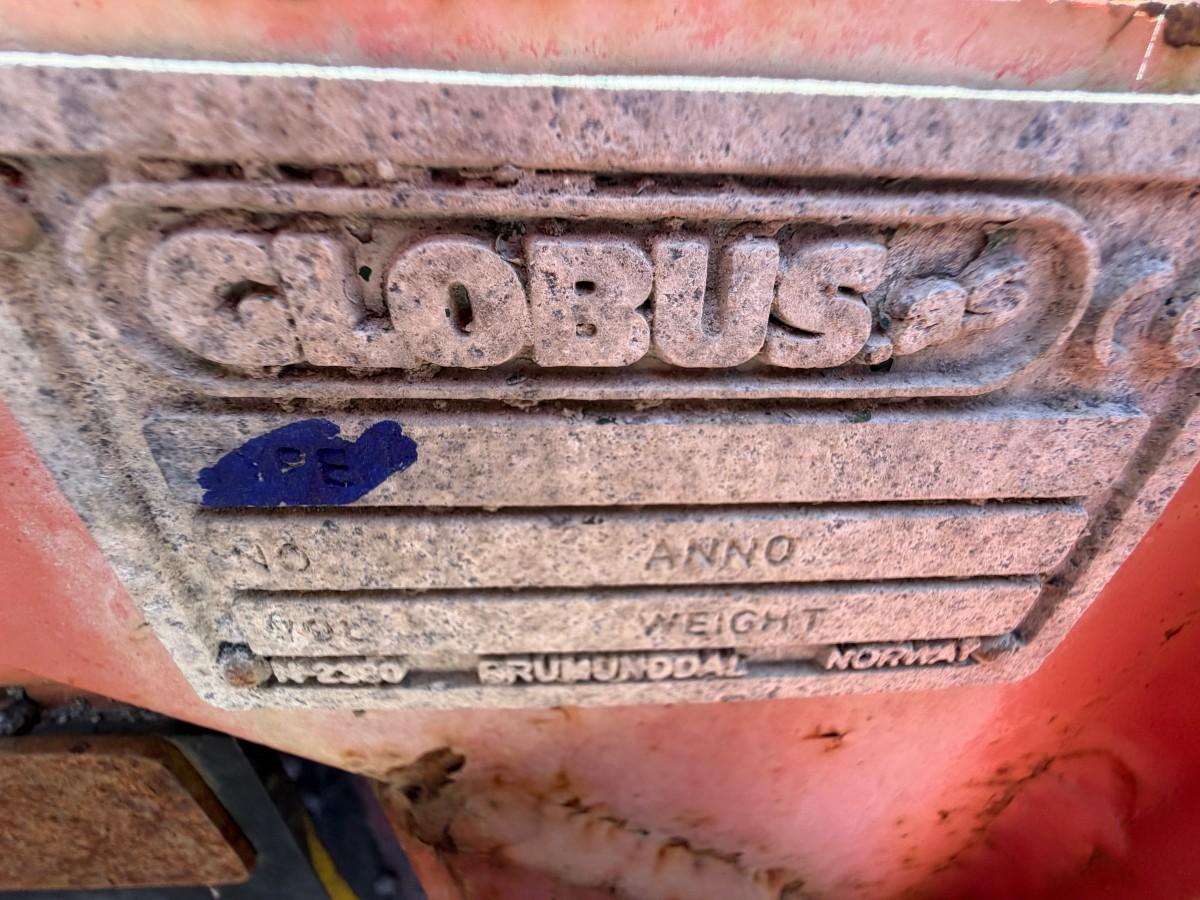 2011 Globus 245 V-fres snøfreser med aksling og slitesko / 3-punkt feste