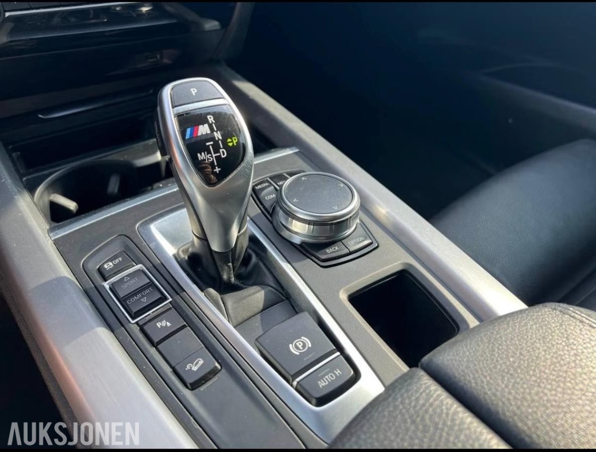 2016 BMW X5 M50D XDRIVE M-SPORT RYGGEKAMERA HARMAN KARDON NIGHTVISION