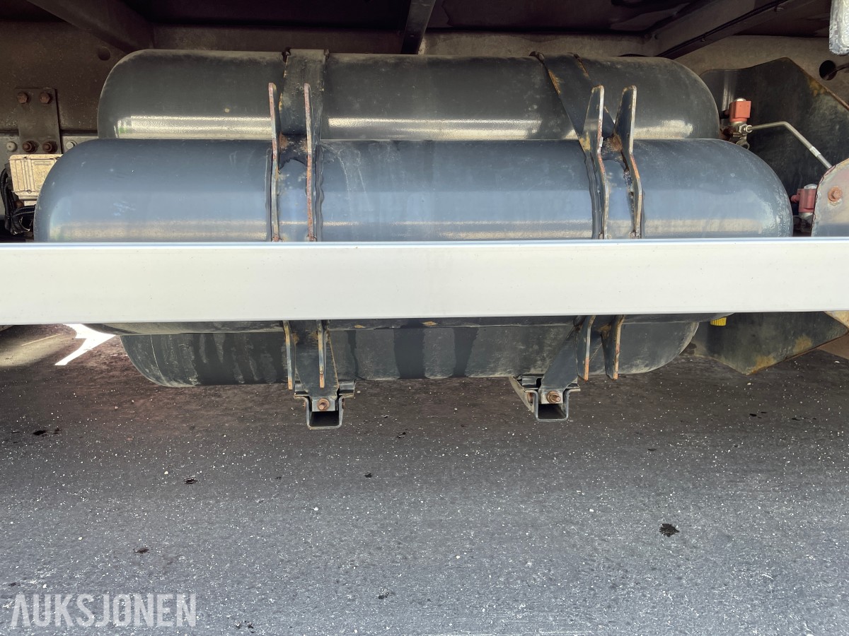 2021 Iveco 120ELG/P skap m/bakløfter gassbil