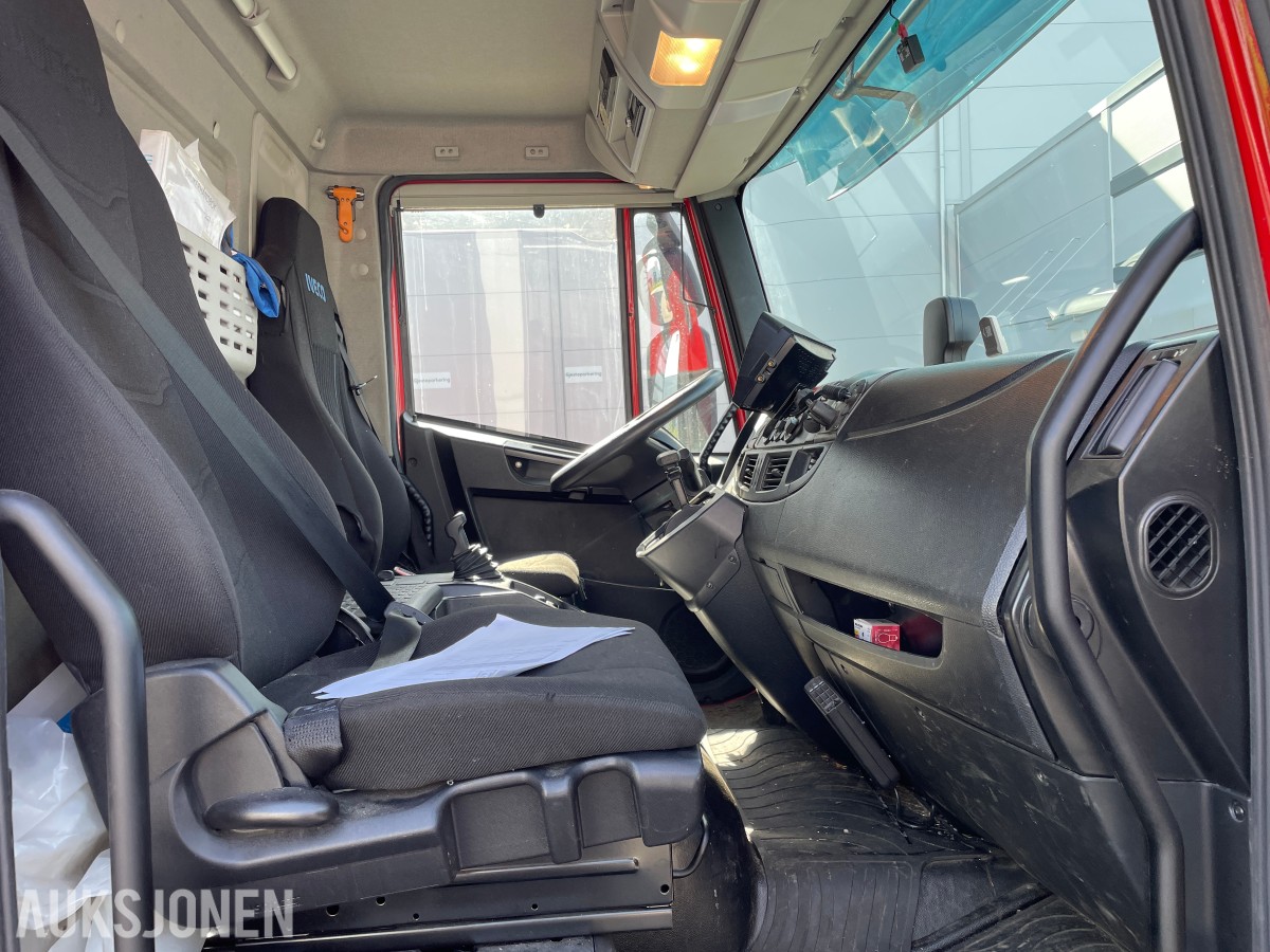 2021 Iveco 120ELG/P skap m/bakløfter gassbil