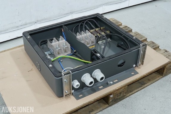 REFUstor CBBS 88K Battery ConnectionBox – 1000 V DC / 155 A
