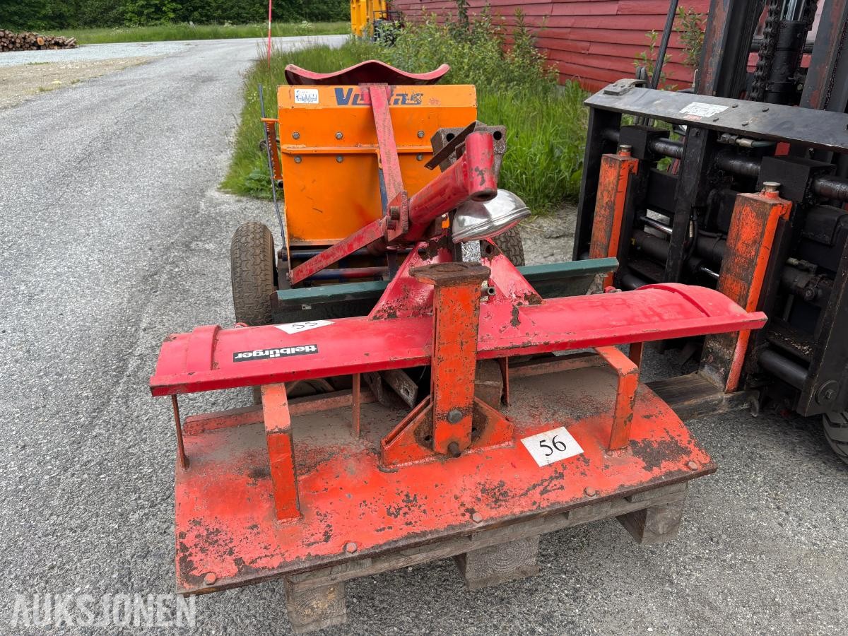 3 stk snøskjær og 1 stk sandspreder