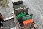 Ca. 15 stk. militære førstehjelpsskrin og oppbevaringskasser