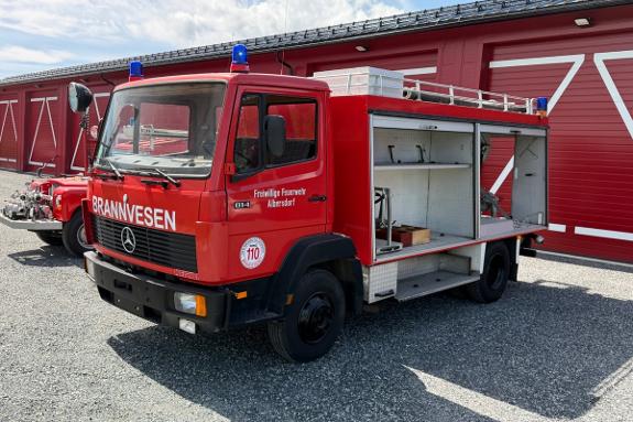 1986 Mercedes-Benz 814 4x2 Brannbil - KUN 15 028 KM - Se video