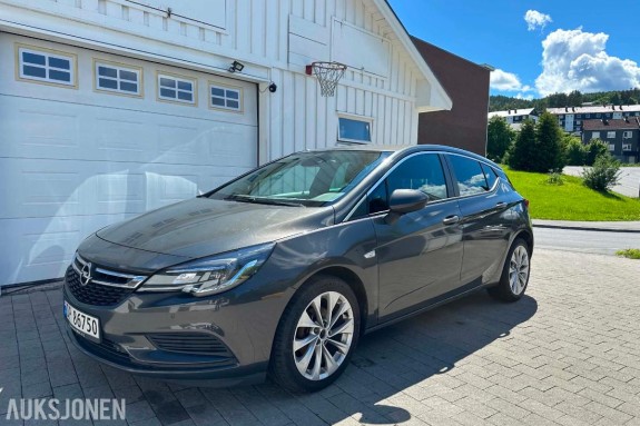 2016 Opel Astra 1.0 bensin 105hk cruisekontroll, DAB, Bluetooth, servicehefte