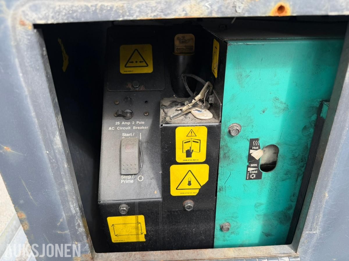 2011 Wacker Neuson HSH 700 Teletiner, 8480 timer