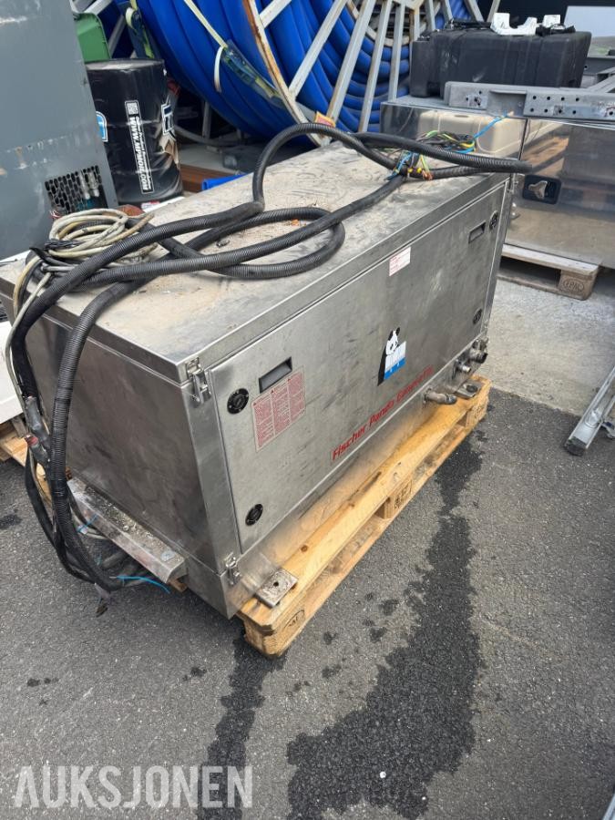 2005 Fisher Panda Strømaggregat P 30 NE PVMV - N