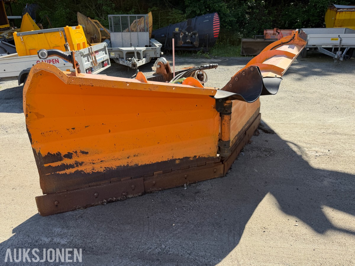 2016 TELLEFSDAL V90 - 320 CM - V-PLOG - TREPUNKTFESTE
