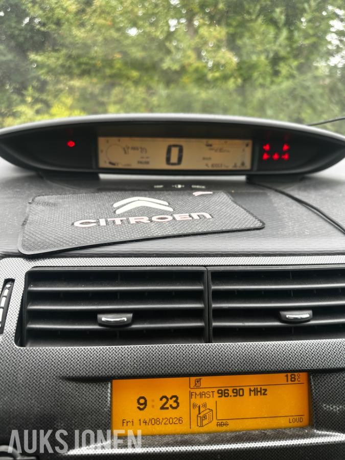 2010 Citroen C4 1.6 Diesel, 165000km, Reparasjonsobjekt