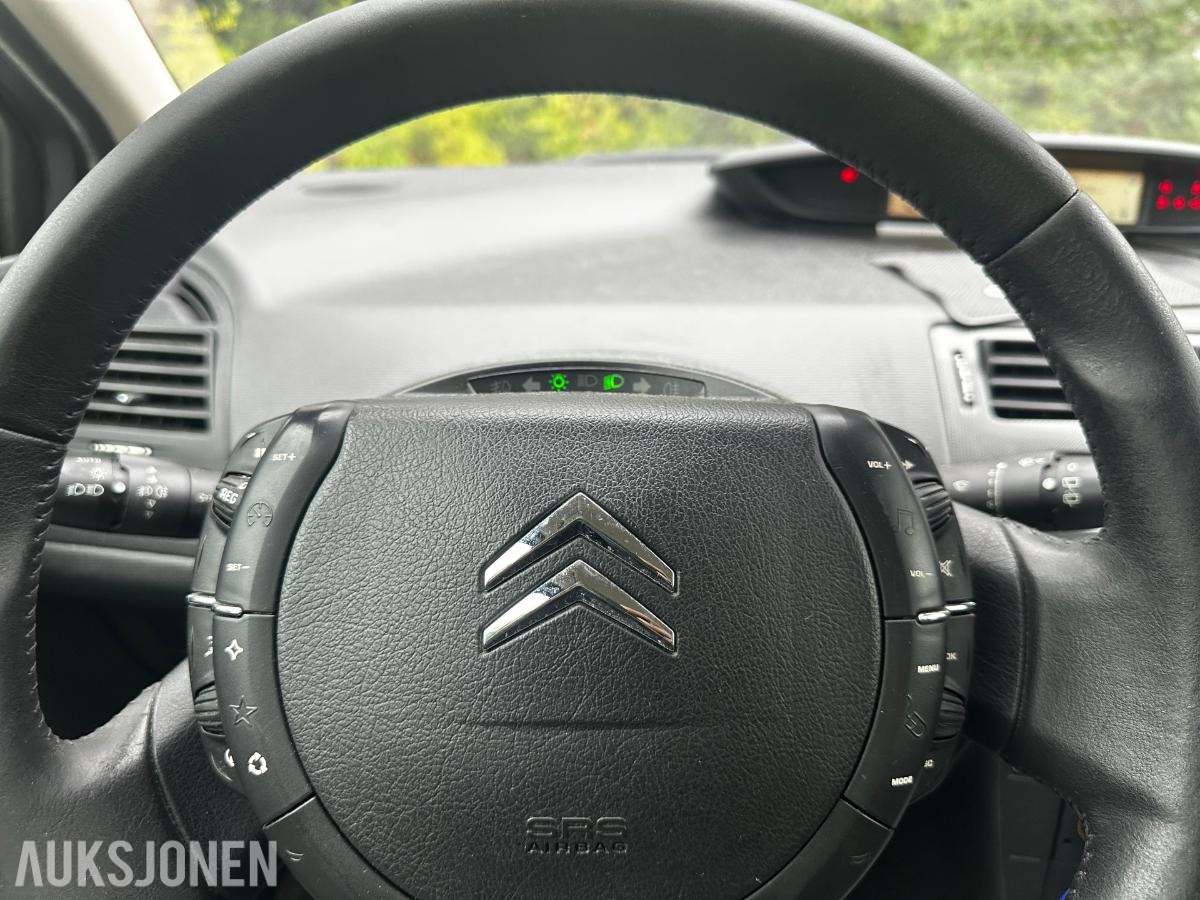 2010 Citroen C4 1.6 Diesel, 165000km, Reparasjonsobjekt