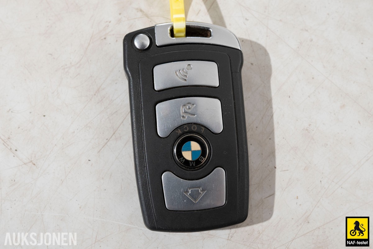 2005 BMW 730D 3.0 D 231HK AUT HENGERFESTE SOLTAK SKINN NAVI