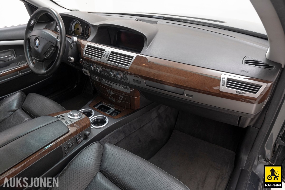 2005 BMW 730D 3.0 D 231HK AUT HENGERFESTE SOLTAK SKINN NAVI