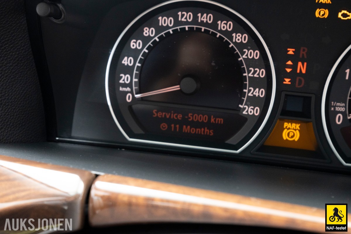 2005 BMW 730D 3.0 D 231HK AUT HENGERFESTE SOLTAK SKINN NAVI