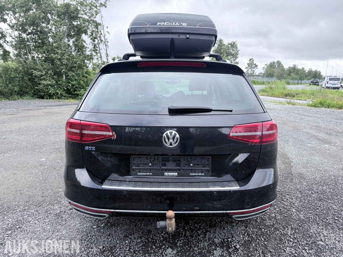 2017 Volkswagen Passat GTE HENGERFESTE VARMER ADAPTIV CRUISE SKINN/ALCANTARA KAMERA