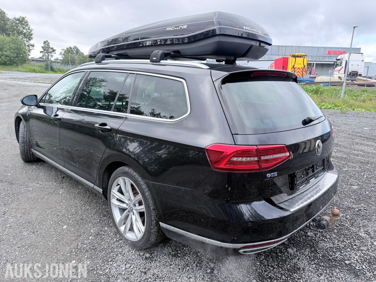 2017 Volkswagen Passat GTE HENGERFESTE VARMER ADAPTIV CRUISE SKINN/ALCANTARA KAMERA