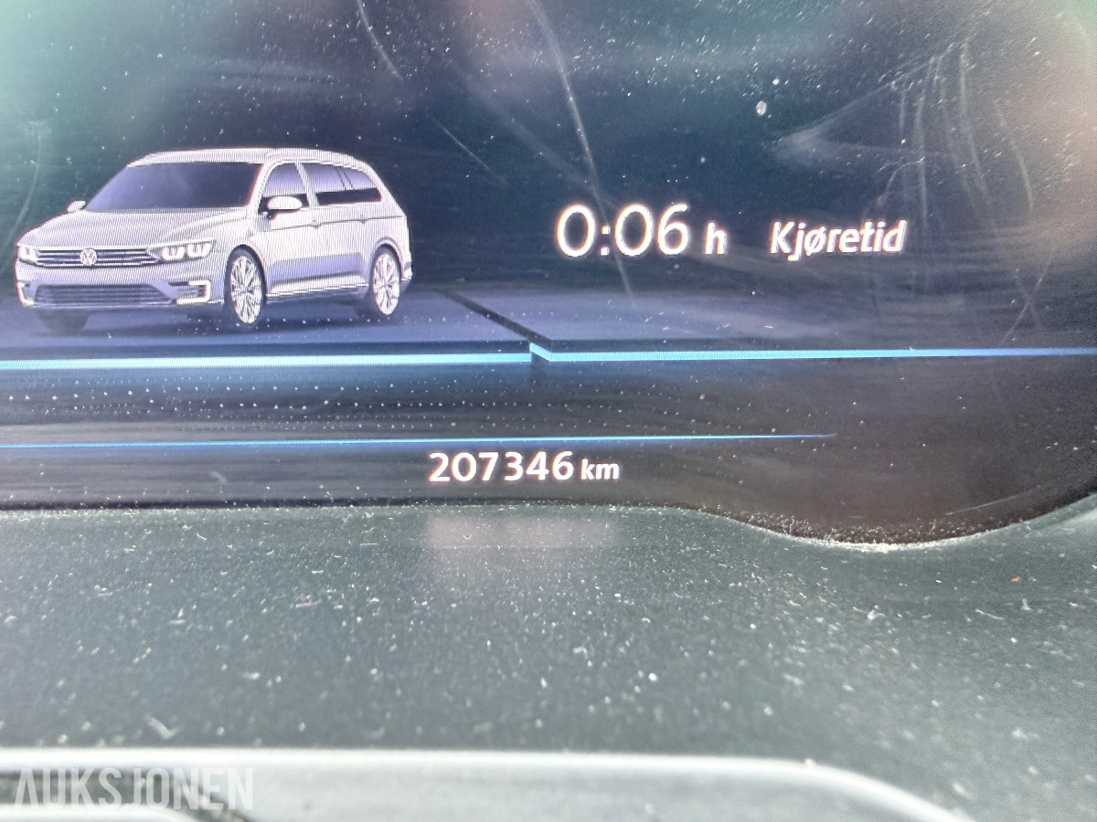 2017 Volkswagen Passat GTE HENGERFESTE VARMER ADAPTIV CRUISE SKINN/ALCANTARA KAMERA