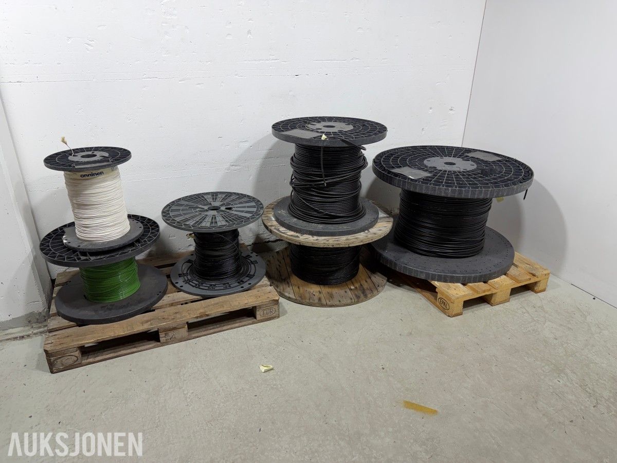 6 STK kabeltrommel Fiberkabler på kabeltromler – OFS Optical Cable ADSS