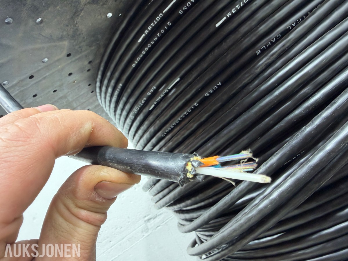 6 STK kabeltrommel Fiberkabler på kabeltromler – OFS Optical Cable ADSS