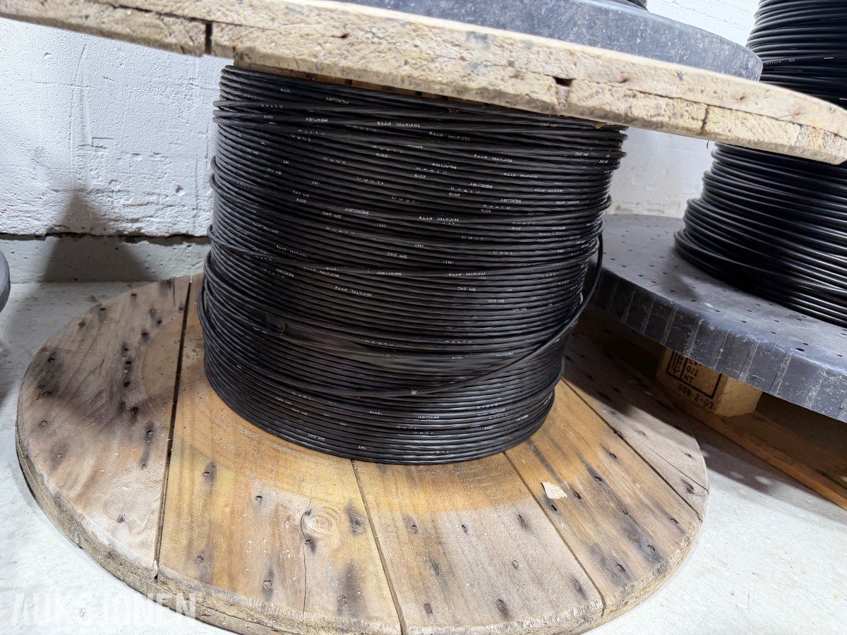 6 STK kabeltrommel Fiberkabler på kabeltromler – OFS Optical Cable ADSS